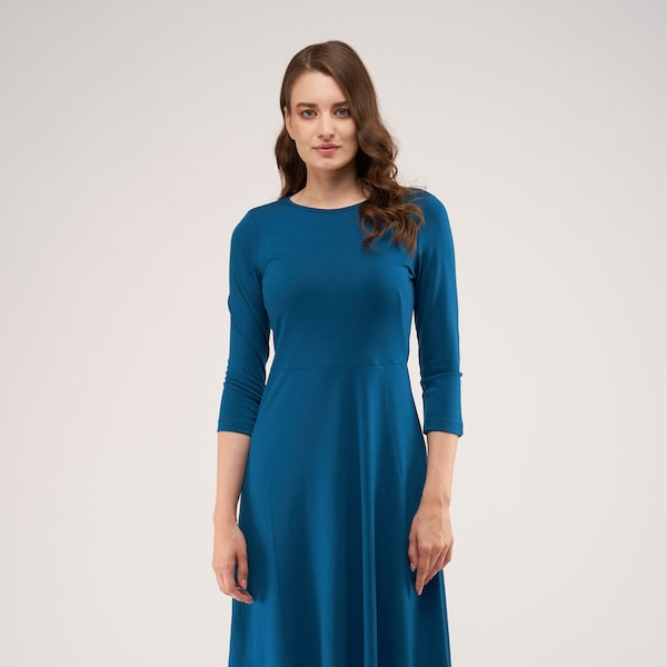 Robe australienne luxueuse en laine mérinos sarcelle Stephanie, robe en laine mérinos bleue ajustée et évasée, robe en laine toutes saisons A Line