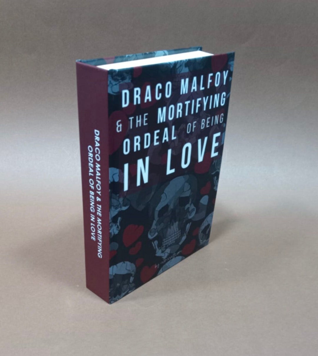 Draco Malfoy and the Mortifying Ordeal of Being in Love. Dramione Fanfiction. Leatherbound