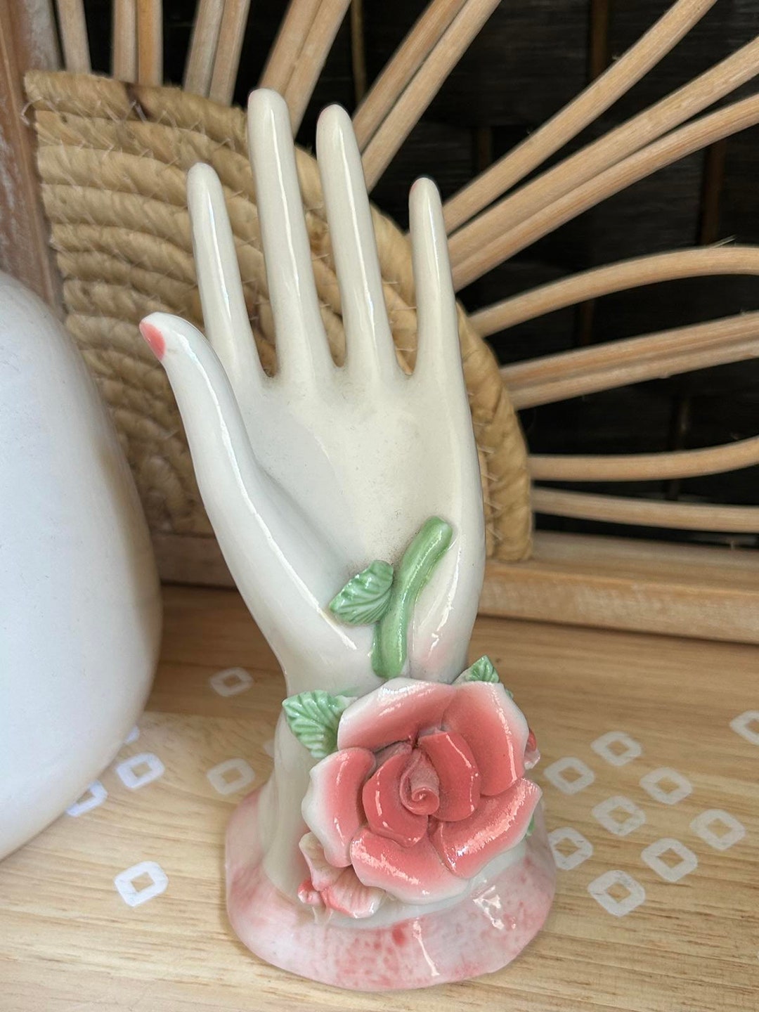 Hand Decor Vintage Porcelain Victorian Style Hand Decor Ring Display - Etsy