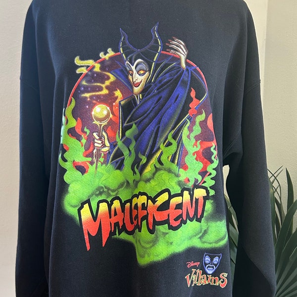 Rare Vintage Mickey Inc Disney Villains Maleficent Sweatshirt Unisex Size L