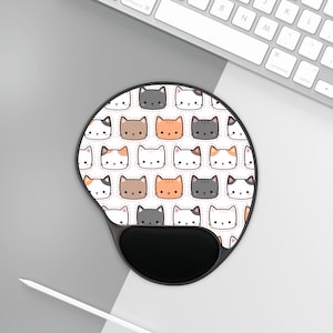 Ergonomic Mouse Pad with Cat Faces & Wrist Support – Cute, Comfortable, Non-Slip, Memory Foam, Durable, Office, Gaming, Desk Accessory