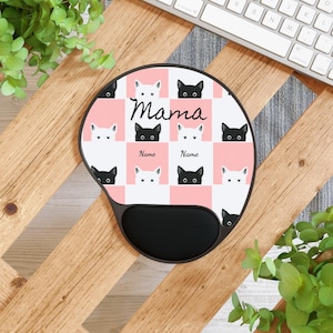 Personalized MAMA and DADDY Mouse Pad with Wrist Rest | Custom Mouse Pad for Mom | Stylish Office and Home Desk Accessory | Gift for Parents