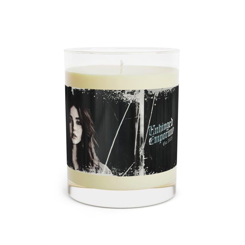 Candela profumata gotica 'Unhinged Ophelia', Emo Haunting, in vetro pieno, 11 once, portacandele, arredamento per la casa, decorazione di Halloween, estetica dark immagine 7