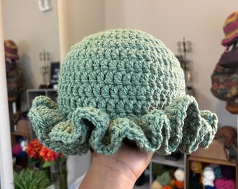 Crochet Ruffle Hat with Bulky Yarn (Custom)