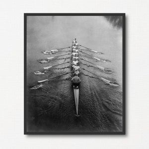 Vintage Rowing Team Crew Photography, Black and White Photo Print, Rowing Print Gift, Sports Wall Art, Old Downloadable Printable Photograph