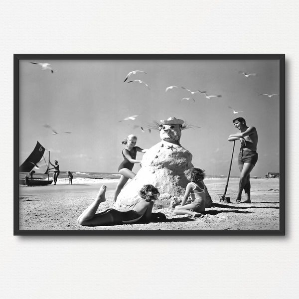 Kids Making a Christmas Snowman at the Beach, Vintage Black and White Photo Printable, Retro Winter Holidays Gift, Vintage Photograph