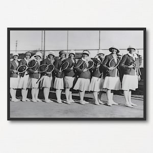 Wydruk ze zdjęciem żeńskiej drużyny tenisowej w stylu vintage, fotografia czarno-biała, prezent tenisowy, sztuka ścienna dla kobiet uprawiających sporty, plakat tenisowy w stylu retro do druku