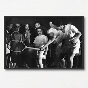Wydruk ze zdjęciami z akademii tenisa w stylu vintage, fotografia czarno-biała, prezent tenisowy, plakat tenisowy w stylu retro w stylu francuskim do druku, klasyczny prezent dla fana sportu