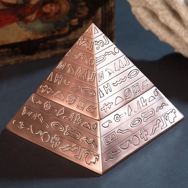 Carved Egyptian Pyramid Ashtray - Vintage  ashtray- Handmade egyptian art, Ashtray- Available in Silver/Bronze colors- Decoration Gift