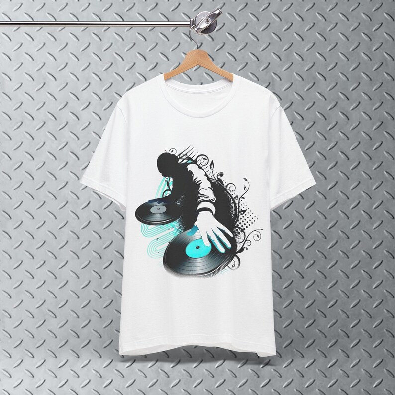 Frutiger Metro T-Shirt DJ, Y2k Graphic Art Shirt, 2000s Aesthetic, Threshold Art Tee, Frutiger Aero Shirt, Y2k Tee image 4