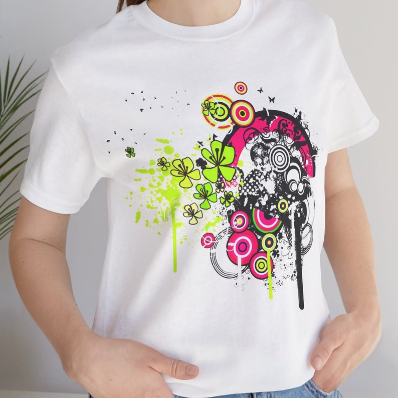 Frutiger Metro T-Shirt, Y2k Graphic, Nostalgia Art image 2