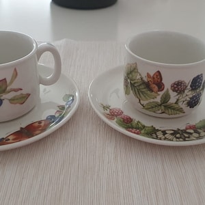 Set von Marjolein Bastin Schmetterlinge und Beeren Tassen / florale englische Tassen / Vintage Blumen Kaffee Tee Tassen