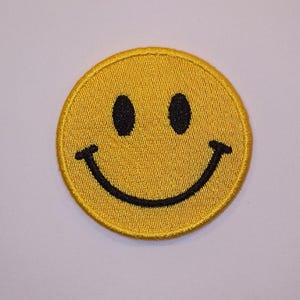 Our "Original" Smiley iron/sew on patch. Choose from 3 sizes