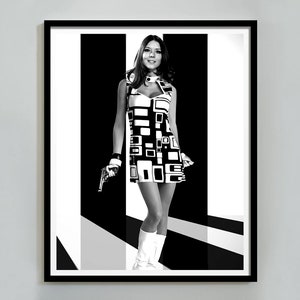 Diana Dors Monochrome Photo, Black and White, Vintage Wall Art, Fashion Photography, Feminist Print, Old Hollywood Decor, Digital Download