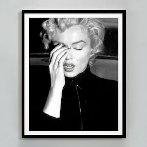 Vintage Marilyn Monroe Poster, Black and White, Fashion Print, Vintage Photography, Retro Wall Art, Old Hollywood Decor, Digital Download