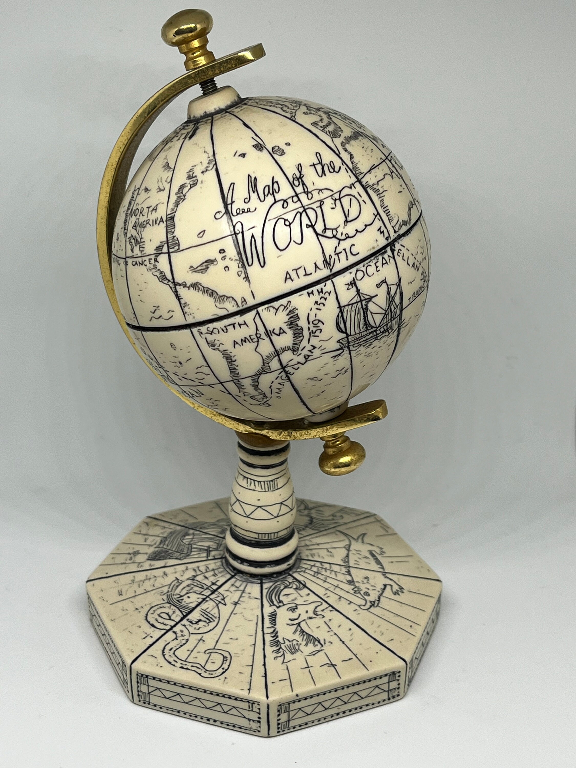 Globe terrestre vintage lumineux - Vintage by fabichka