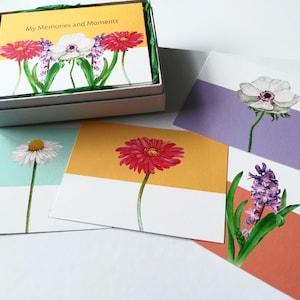 Je pense à vous, Cadeau après la mort 20 cartes de vœux personnalisées pour écrire de précieux souvenirs de personne décédée. Fleurs colorées lumineuses avec boîte