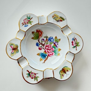 Herend Queen Victoria Ashtray or Snack Tray or bowl Floral and Butterfly  6&quot;