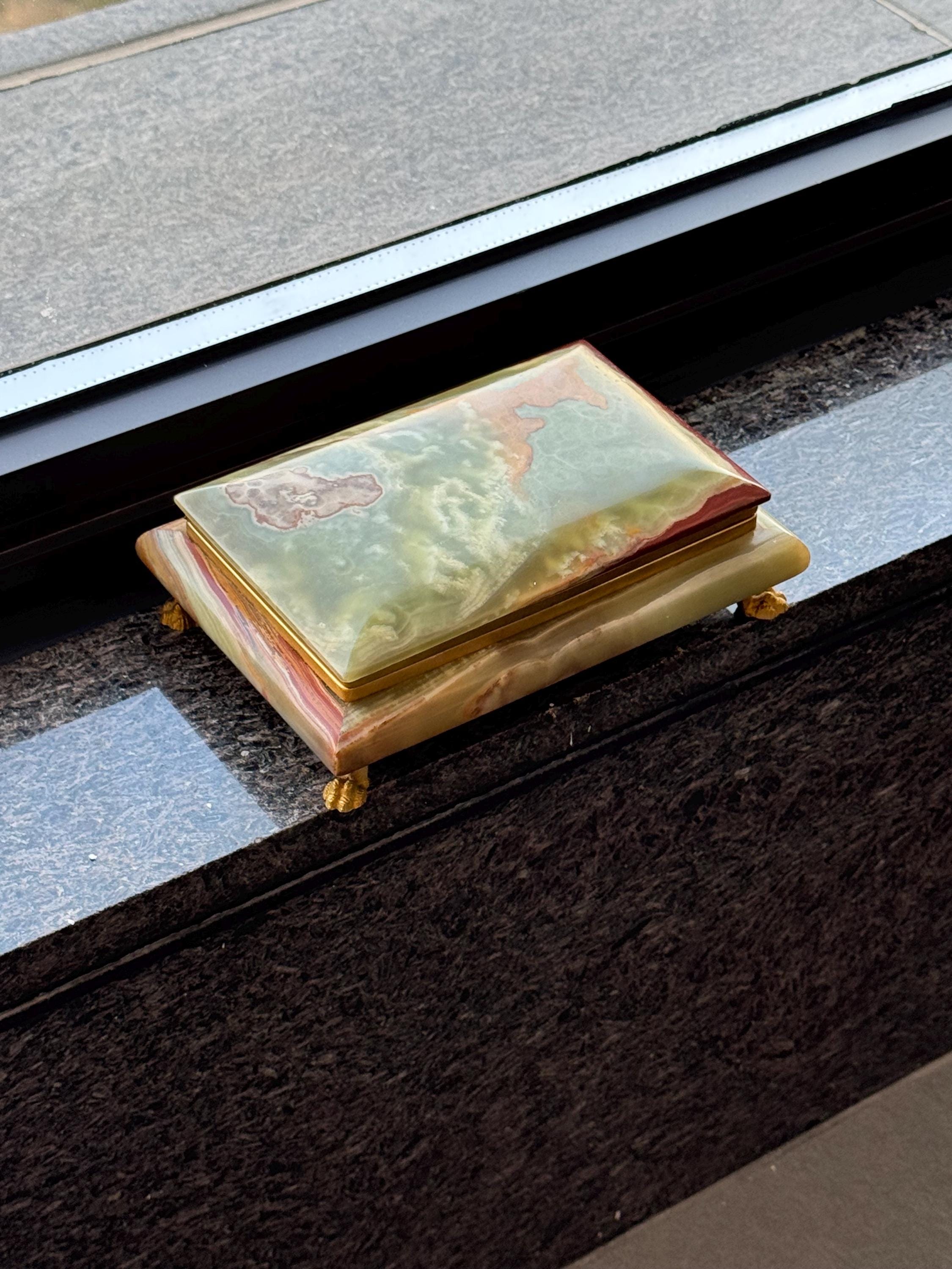 ONYX OF PAKISTAN made in Itly 置物 天秤