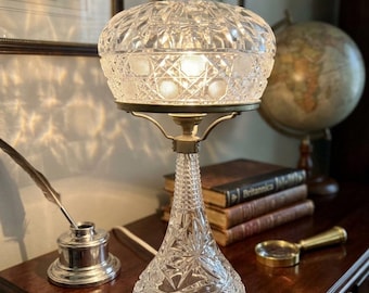 Vintage American Brilliant Period Style Cut Crystal Boudoir Table Lamp Mushroom Dome Shade Intricate Pinwheel Hobstar Pattern 12"x6"
