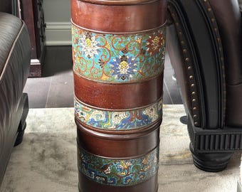 Paragüero antiguo japonés de bronce cloisonné esmaltado de la era Meiji, 23,25" x 8,25"