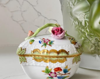 Herend Queen Victoria Hand Painted Heart Shaped Bon Bon Dish With