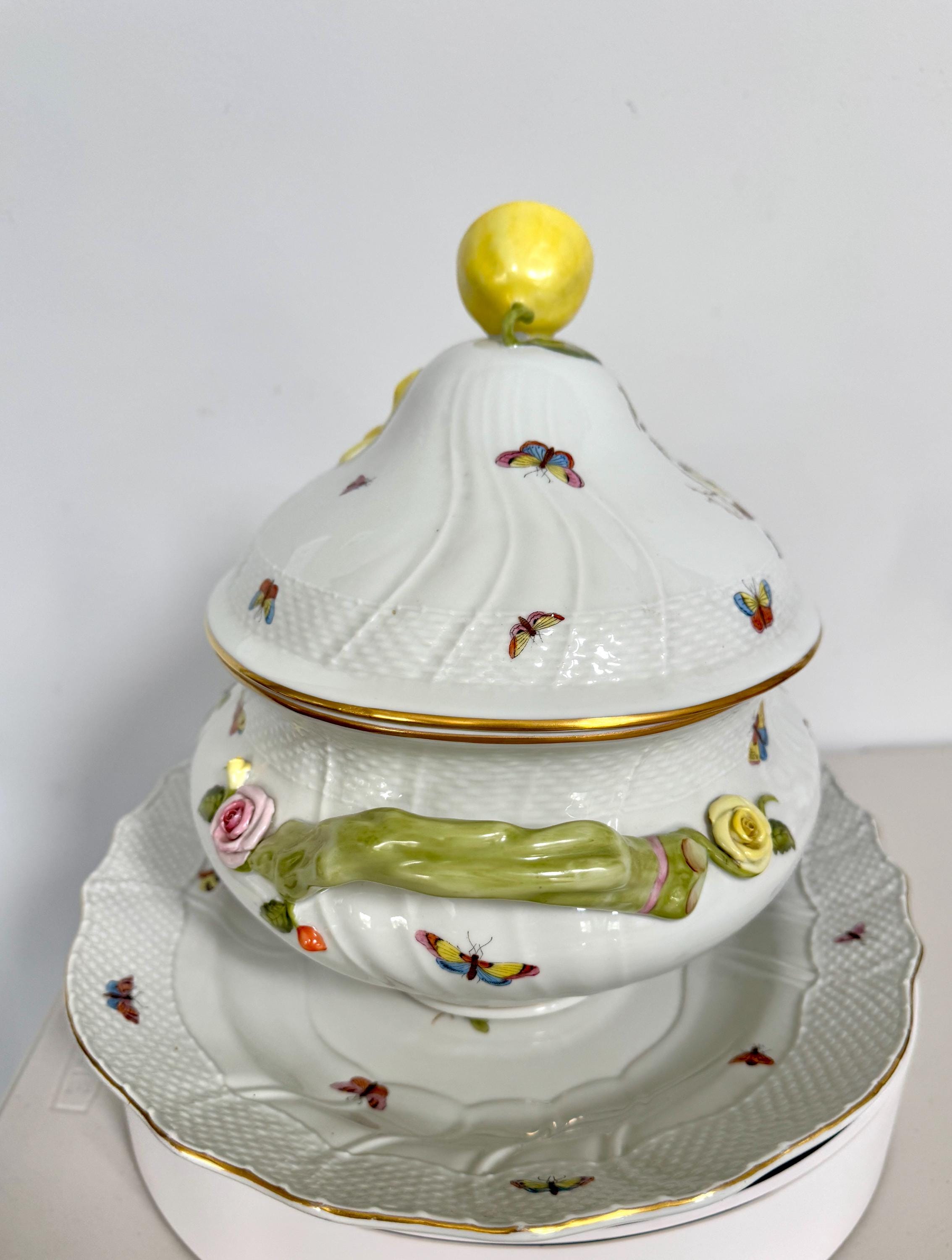 Large Herend Rothschild Bird Tureen 14.25