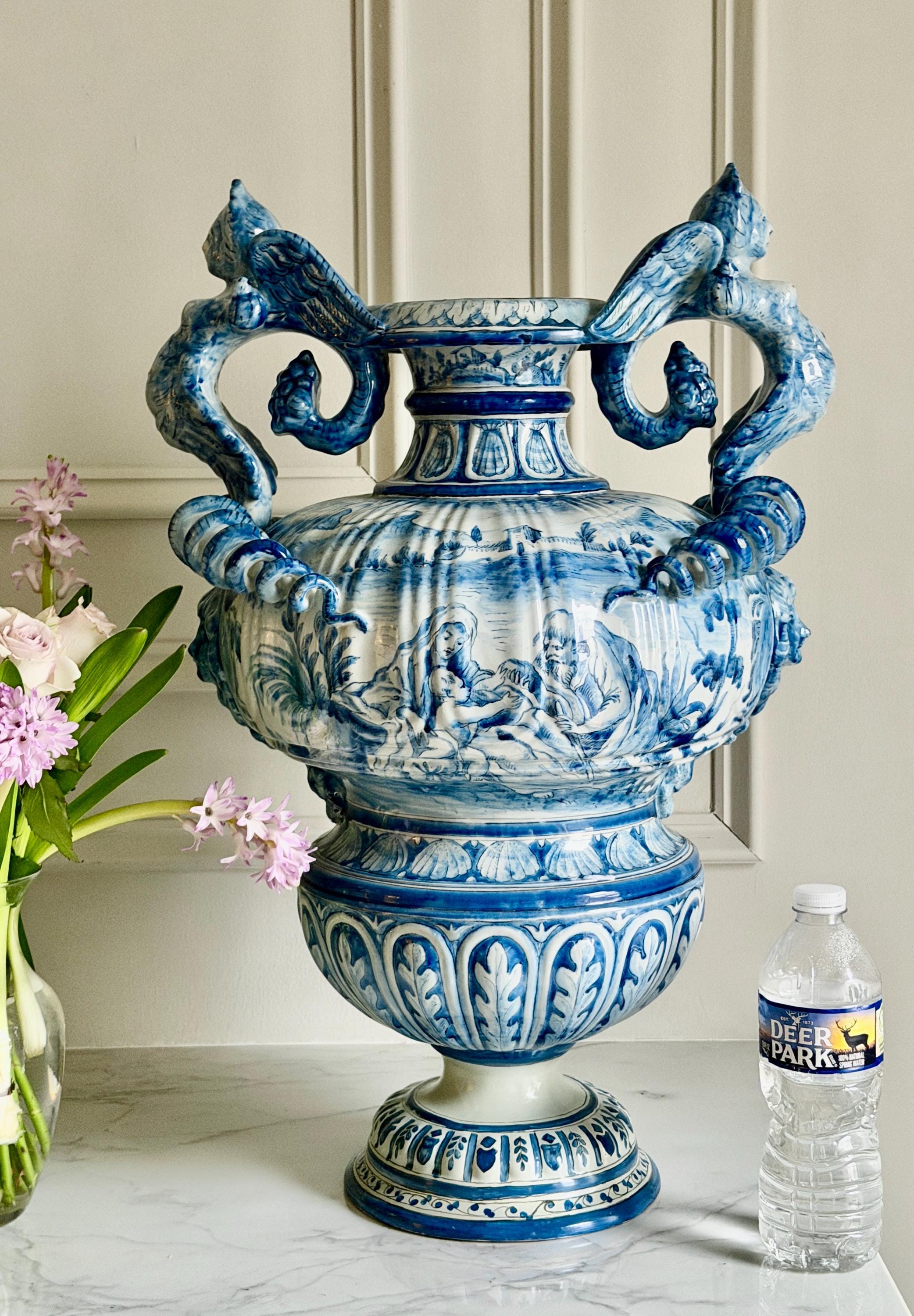 Large Vintage Cantagalli Italian Majolica Blue White Delft Style