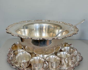 Juego de ponchera Towle vintage grande de 15 piezas, chapado en plata, con base, 47,6 cm x 20,3 cm, con bandeja redonda de 48,3 cm + 12 tazas + cucharón