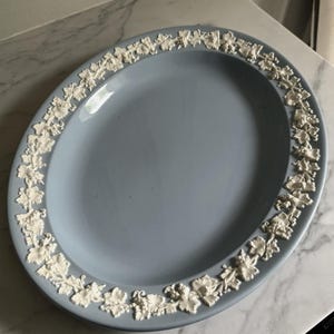 Wedgwood Queen's Ware England Embossed Cream on Blue Oval Platter 14.25"X11.5"