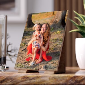 Płytka ceramiczna ze zdjęciem na zamówienie: ekspozycja zaręczyn, pamiątka rodzinna (6 x 8 cali)