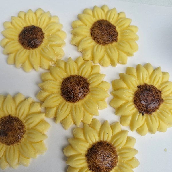 Edible sunflowers cup cake toppers