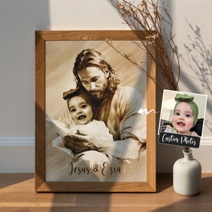 Digitaler Dateidownload - Personalisiert Ihr Kind Sicher In Den Armen Gottes - Kind und Gott - Jesus hält Baby - Christus und Baby - Christ
