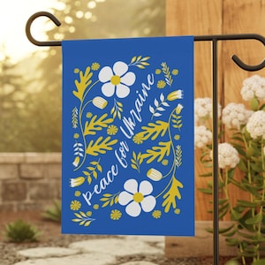 We Stand With Ukraine Garden Flag Peace for Ukraine Yard Sign Ukraine Flag Flower Yard Flag Be Brave Like Ukraine Signs