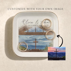 Custom Engagement Location Ring Dish: Wedding Venue Illustration Jewelry Tray Bride to Be Initials Ring Holder Fall Rustic Bachelorette Gift