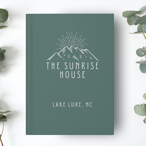 Journal personnalisé du livre d&#39;or pour une maison de vacances à la montagne Livre d&#39;or Airbnb personnalisé pour une maison de vacances familiale en chalet de montagne Airbnb