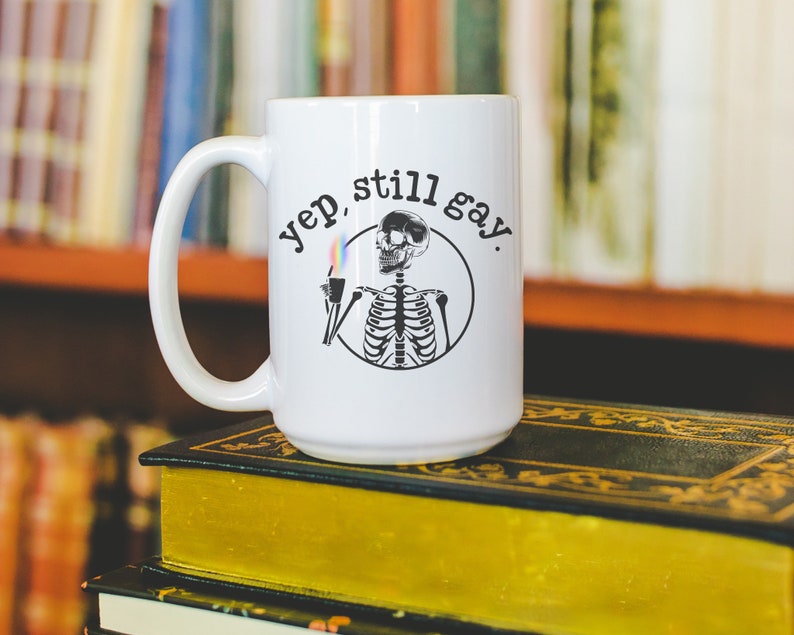 Funny Gay Skeleton Coffee Mug Gift for Gay Friend Lesbian Bisexual Pride Month Cup Birthday Gift for LGBTQ Coworker Bestie Coming Out Gift imagem 5