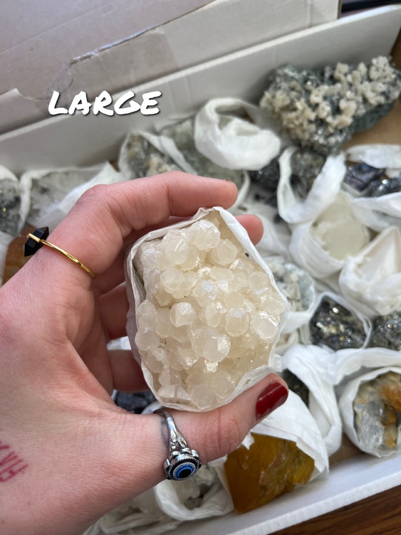Raw Crystal / Mineral Clusters image 6
