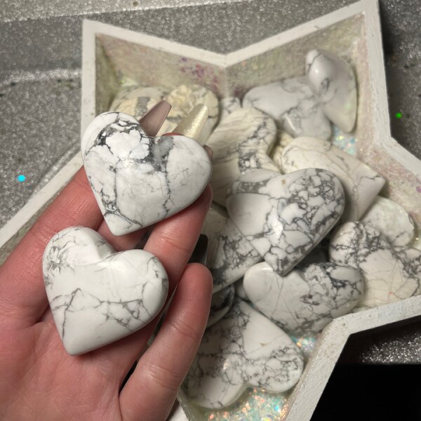 Howlite Palm Stone Hearts