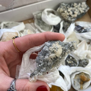Raw Crystal / Mineral Clusters image 10