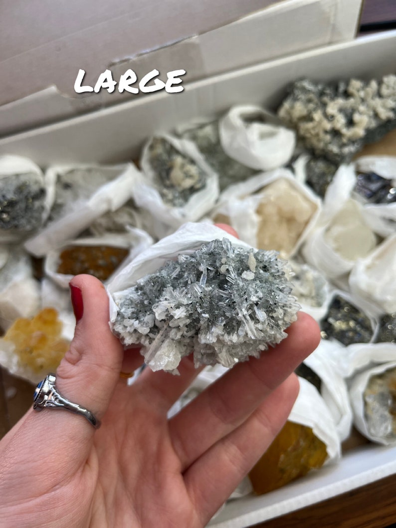 Raw Crystal / Mineral Clusters image 3