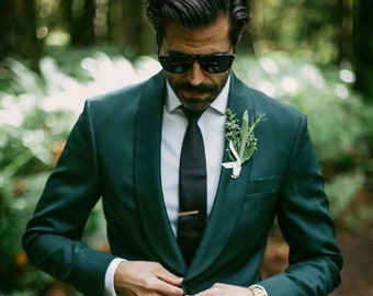 Green Slim Fit Suit: 2-Piece Wedding Groom Suit