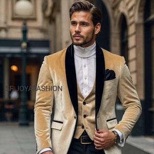 Men&#39;s Gold Velvet Tuxedo: 3-Piece Wedding Suit, Black Lapel