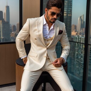 Men Dress, Beige Suits, Wedding Suits, Grooms Wear Suit, 2 Piece Suits, Party Wear Suit, Men Dinner suit, New arrival Light Beige suits.