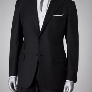 Men Black Suit Wedding Suit Grooms Wear Suit 3 Piece Suit One Button Event Party Wear Suit For Men Dinner suit New arrival 3 piece suit.