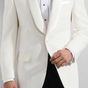 Elegante witte smokingblazer: slim-fit satijnen revers trouwjack