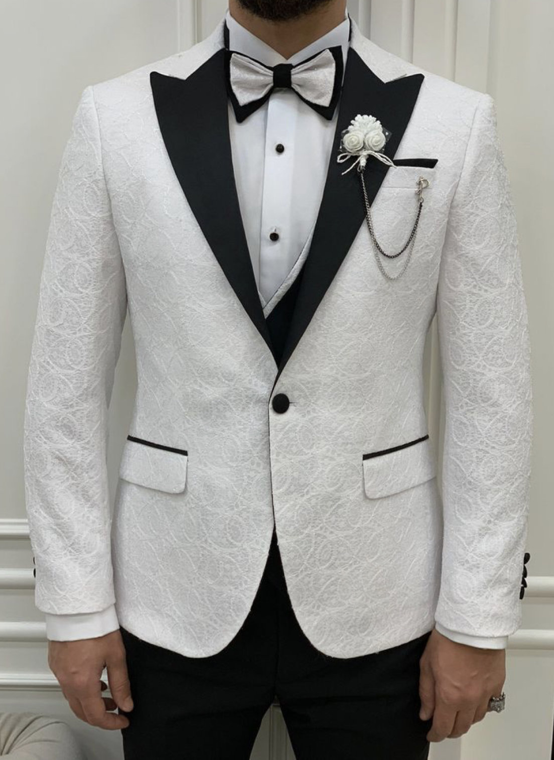 Men White 3 Piece Suits Wedding Suit Grooms Wear Suit One Button Suit — free download