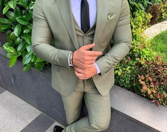 Men's Green Suit Wedding Suit Groom Wear Suit 3 Piece Suit Two Button Suit Party Wear Suit For Men Dinner suit New arrival 3 piece suit.