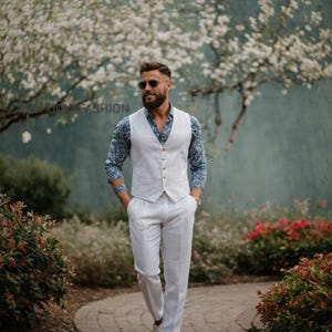 Men's Five Buttons V-neck Matching White Linen Vest & Pants Set main image 0