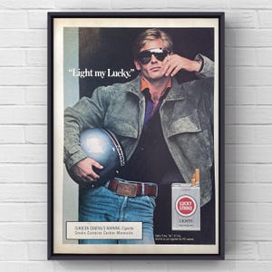 Vintage anni '80 Lucky Strike sigarette tabacco rivista motociclista pagina annuncio poster carta stampa arte murale arredamento casa regalo retrò originale man cavern